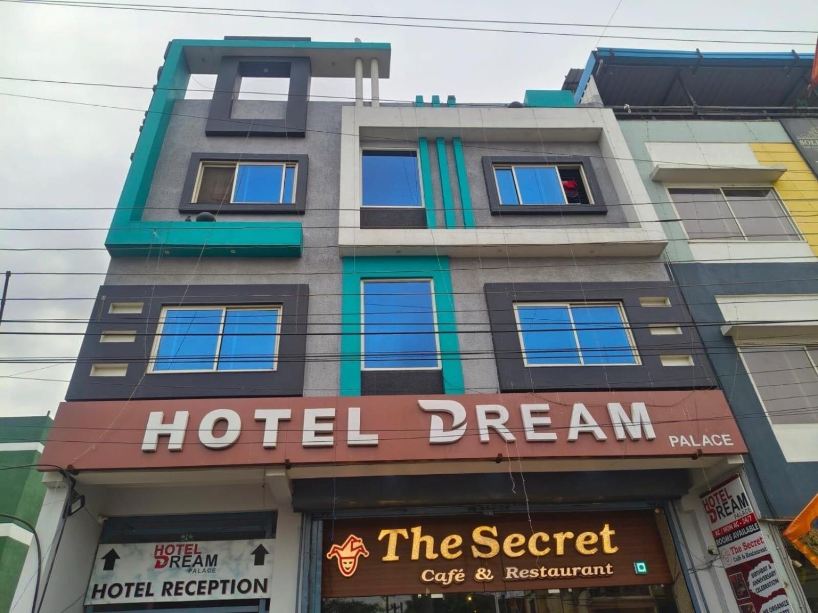 Hotel O Dream Palace Indore Bagian luar foto