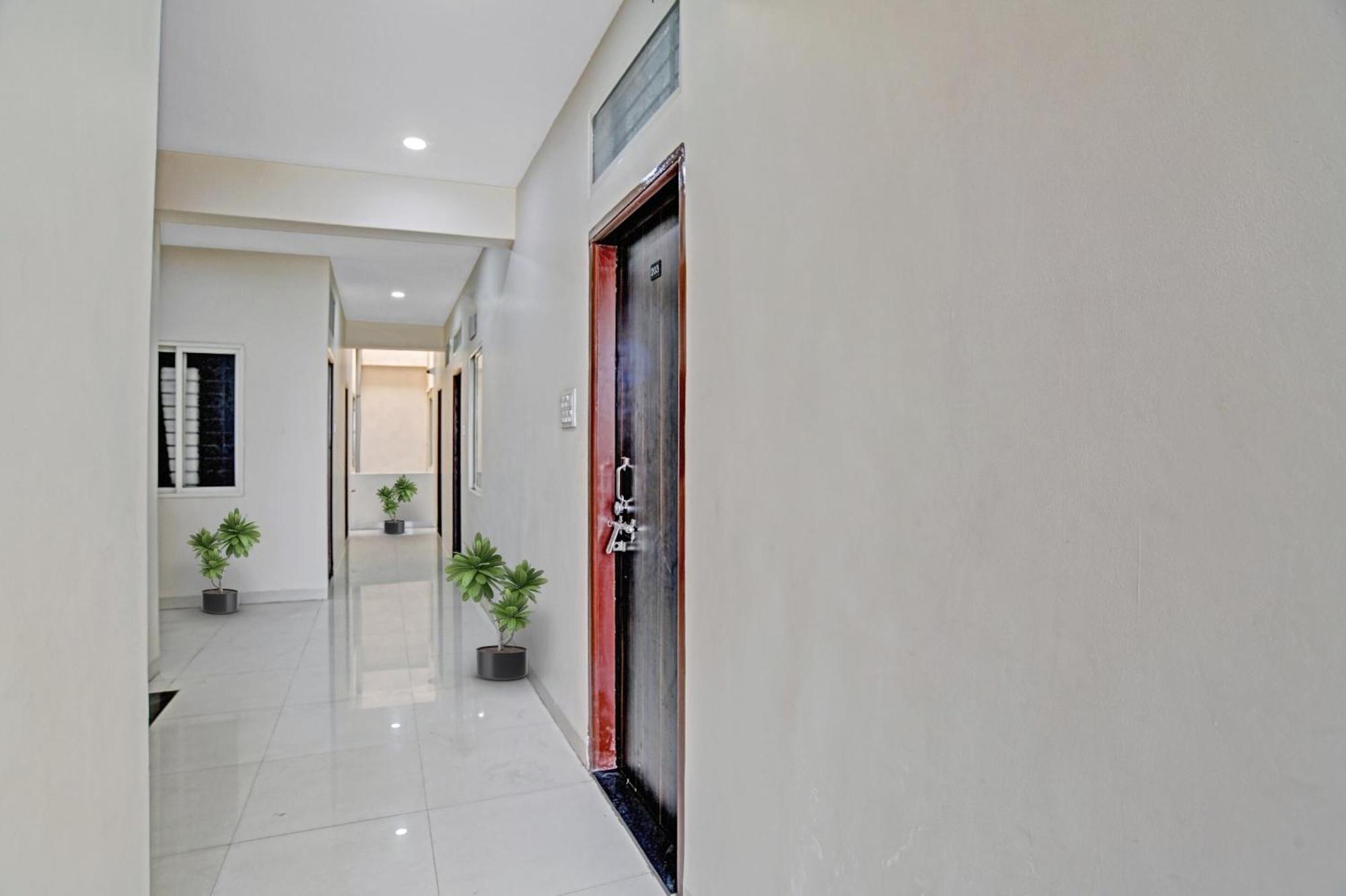 Hotel O Dream Palace Indore Bagian luar foto